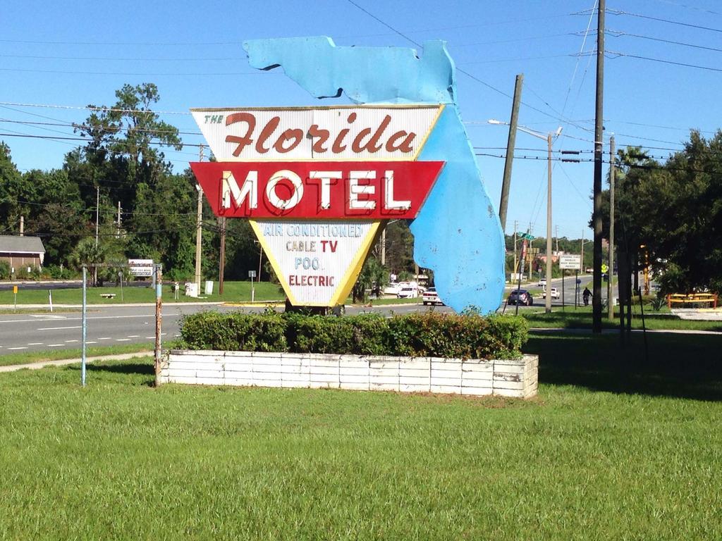 Florida Motel Gainesville Bagian luar foto
